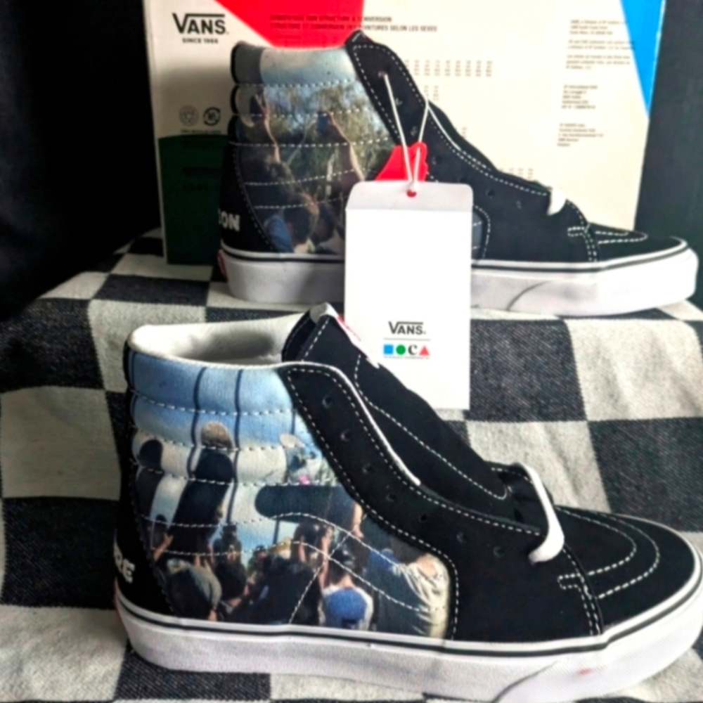 VANS SK8-HI Black MOCA FRANCES STARK Women 8.5 VNOA5KRHA55 072025